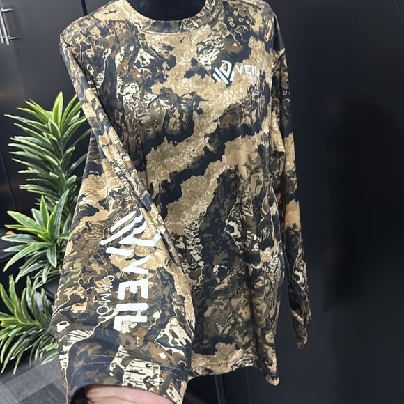 Veil Camo Whitetail/Black,Moisture Wicking, UPF 50 Performance Tee, Hunting,Camo - Picture 7 of 11